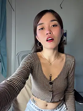 kendra zz online show from July 14, 2026, 5:23 am