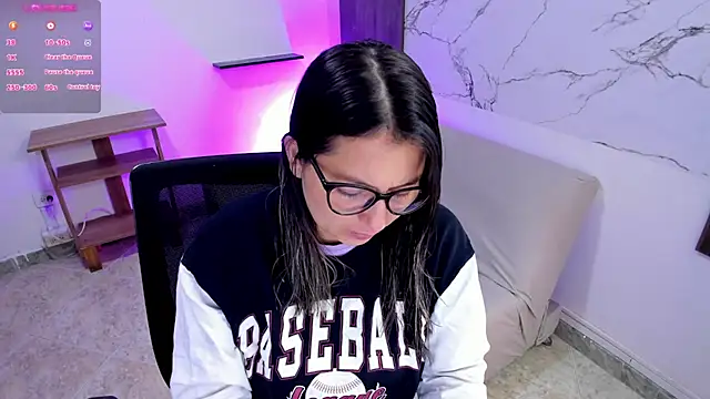 Snapshot of samantha_wilson chatting on June 30, 2026, 12:05 pm samantha wilson online show from June 30, 2026, 12:05 pm