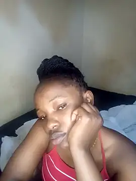 Snapshot of sweetbannie chatting on May 29, 2026, 12:11 pm sweetbannie online show from May 29, 2026, 12:11 pm