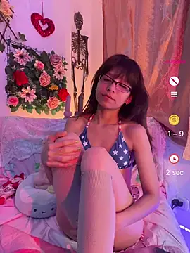 Snapshot of titegirl chatting on May 30, 2026, 7:36 am titegirl online show from May 30, 2026, 7:36 am