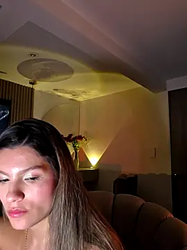 Snapshot of emilyvex chatting on July 7, 2026, 6:47 am emilyvex online show from July 7, 2026, 6:47 am
