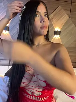 Lara petit online show from July 12, 2026, 10:10 pm