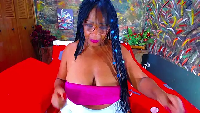 Snapshot of cairohot chatting on February 15, 2026, 6:47 am cairohot online show from February 15, 2026, 6:47 am