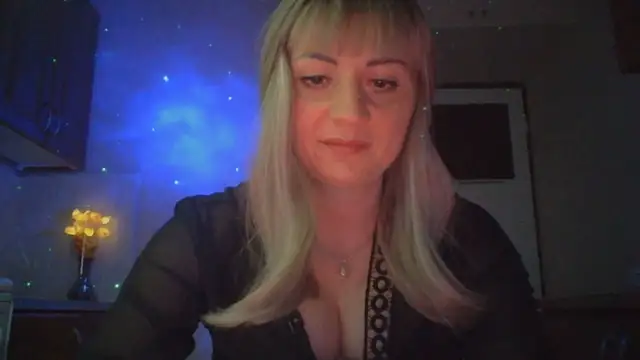 Snapshot of LunaaKiss chatting on June 9, 2026, 7:48 pm LunaaKiss online show from June 9, 2026, 7:48 pm
