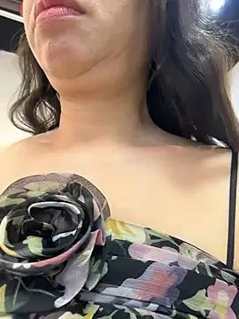 Snapshot of honghong_mother chatting on July 13, 2026, 12:43 am honghong mother online show from July 13, 2026, 12:43 am
