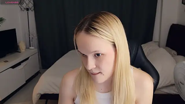 thehousemaidd online show from May 30, 2026, 6:57 pm