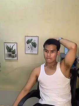 Snapshot of Asianboy_2000 chatting on May 31, 2026, 7:47 am Asianboy 2000 online show from May 31, 2026, 7:47 am