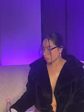 Snapshot of Dylan_KatteLive chatting on July 14, 2026, 2:05 am Dylan KatteLive online show from July 14, 2026, 2:05 am