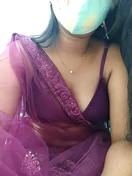 Snapshot of Tamildreamgurl chatting on July 7, 2026, 5:32 am Tamildreamgurl online show from July 7, 2026, 5:32 am