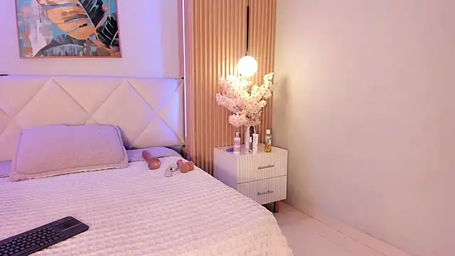 Snapshot of savina_ricci chatting on July 15, 2026, 8:16 pm savina ricci online show from July 15, 2026, 8:16 pm