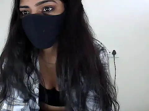 Snapshot of Hot-Roshni chatting on July 17, 2026, 7:05 am Hot-Roshni online show from July 17, 2026, 7:05 am