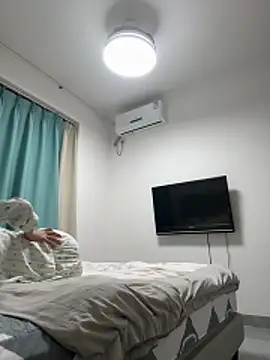 Snapshot of Xiao_Mao_meow chatting on June 19, 2026, 12:44 pm Xiao Mao meow online show from June 19, 2026, 12:44 pm