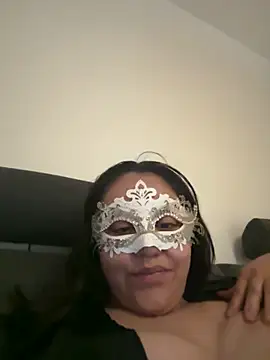 Snapshot of sweetcandygirl21 chatting on June 18, 2026, 8:35 am sweetcandygirl21 online show from June 18, 2026, 8:35 am
