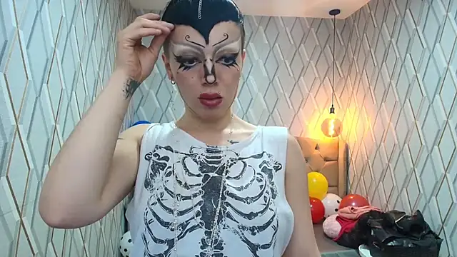 JeannMarie online show from July 2, 2026, 3:23 am