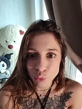 Eileenmurrr online show from June 2, 2026, 9:09 am