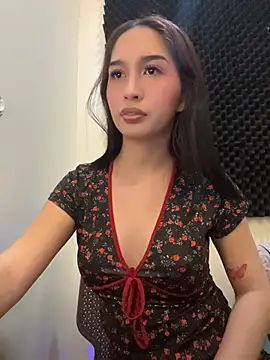 Snapshot of lovely_samina chatting on July 2, 2026, 3:18 am lovely samina online show from July 2, 2026, 3:18 am