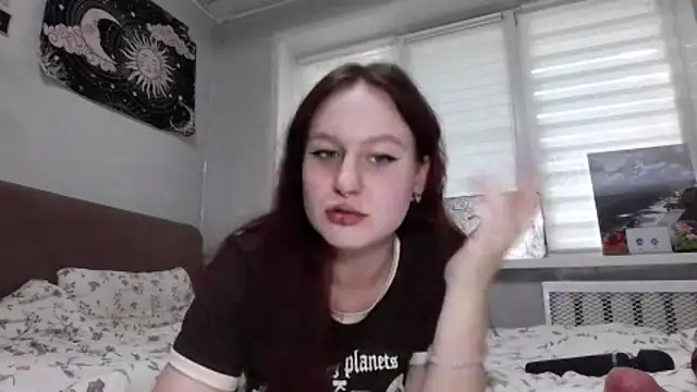 Snapshot of LoiseLovetto chatting on July 31, 2026, 3:53 pm LoiseLovetto online show from July 31, 2026, 3:53 pm