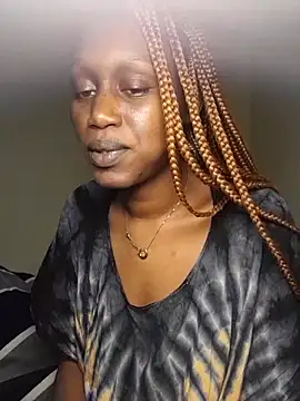 ellyhakz online show from June 20, 2026, 12:10 pm