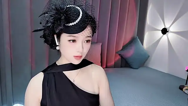 Snapshot of Momo-Wow chatting on July 16, 2026, 5:37 am Momo-Wow online show from July 16, 2026, 5:37 am