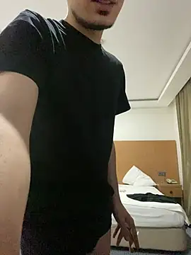 Snapshot of passivefemboi chatting on June 1, 2026, 9:25 pm passivefemboi online show from June 1, 2026, 9:25 pm