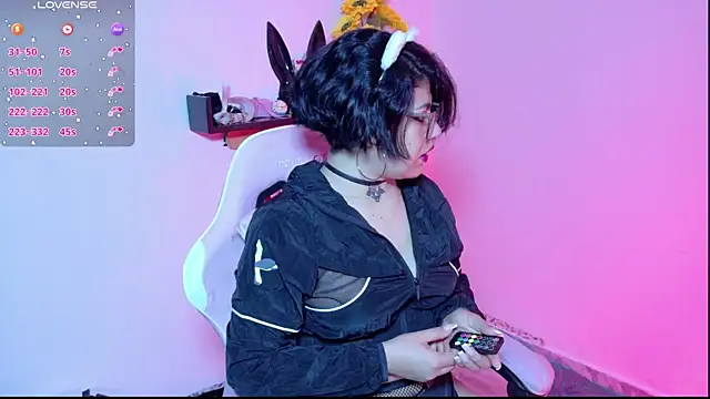 Snapshot of Meow_cat4 chatting on July 12, 2026, 7:58 pm Meow cat4 online show from July 12, 2026, 7:58 pm