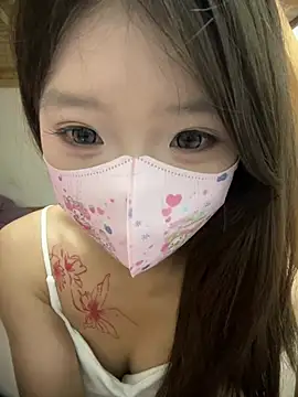 QIQI-QIQI-01 online show from August 5, 2026, 2:22 pm