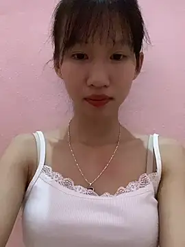 Snapshot of Abi_girl12 chatting on July 18, 2026, 6:05 pm Abi girl12 online show from July 18, 2026, 6:05 pm