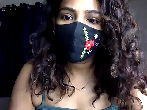 Snapshot of Nisha-moon chatting on July 6, 2026, 7:26 am Nisha-moon online show from July 6, 2026, 7:26 am