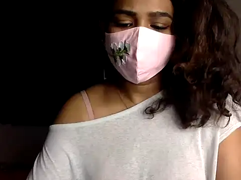 Snapshot of Nisha-moon chatting on June 30, 2026, 8:03 am Nisha-moon online show from June 30, 2026, 8:03 am