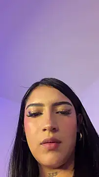 Snapshot of Nicolegh_ chatting on June 23, 2026, 2:09 am Nicolegh online show from June 23, 2026, 2:09 am