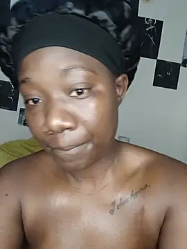 Snapshot of freaky_p chatting on August 5, 2026, 7:02 am freaky p online show from August 5, 2026, 7:02 am