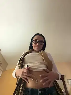 Snapshot of smoothkissx chatting on January 17, 2025, 3:43 pm smoothkissx online show from January 17, 2025, 3:43 pm