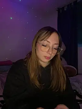 Caamii  online show from July 22, 2026, 5:31 am