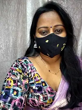 Snapshot of Nithya_ chatting on June 16, 2026, 11:32 am Nithya online show from June 16, 2026, 11:32 am
