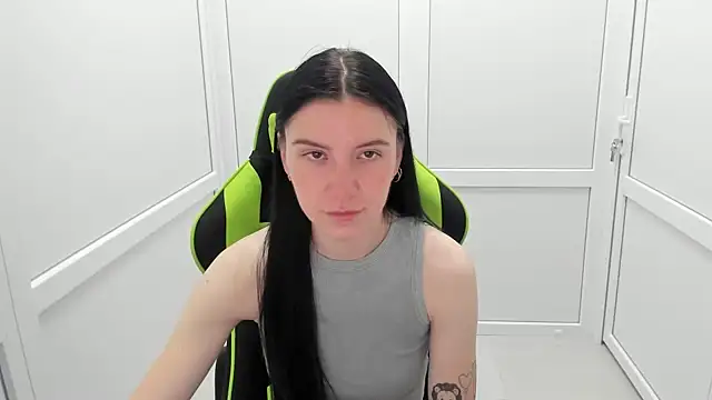 PatteMeoww online show from June 6, 2026, 6:40 am