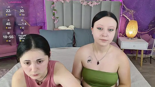 Snapshot of RuthHalll chatting on July 13, 2026, 10:03 am RuthHalll online show from July 13, 2026, 10:03 am
