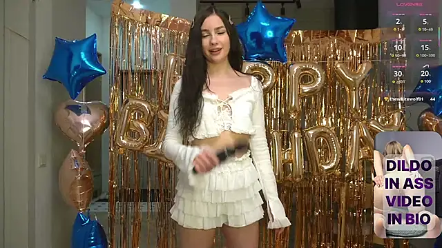 anal queen kvt online show from July 12, 2026, 2:18 pm