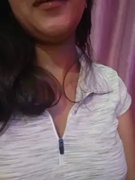 Snapshot of Hot-Rani-76 chatting on June 8, 2026, 6:19 pm Hot-Rani-76 online show from June 8, 2026, 6:19 pm