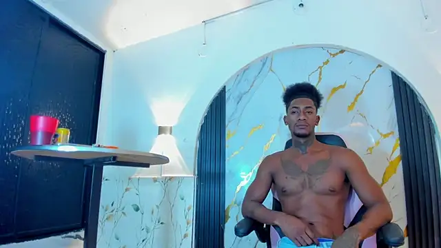 Snapshot of zendaya_colette chatting on June 23, 2026, 6:11 am zendaya colette online show from June 23, 2026, 6:11 am