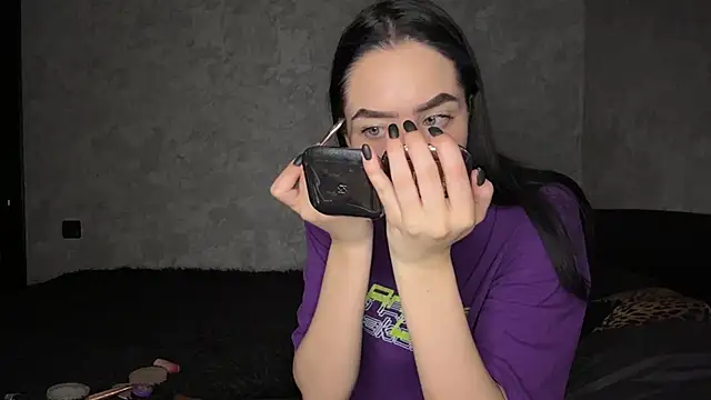 Snapshot of Ailish_Loveee chatting on June 28, 2026, 4:02 pm Ailish Loveee online show from June 28, 2026, 4:02 pm