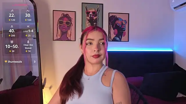 Snapshot of Maia_Mancini5 chatting on July 14, 2026, 10:27 pm Maia Mancini5 online show from July 14, 2026, 10:27 pm