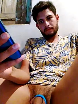 Snapshot of CharlyLmv201 chatting on June 12, 2026, 10:18 pm CharlyLmv201 online show from June 12, 2026, 10:18 pm