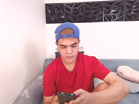 Snapshot of yourmikexxx chatting on July 14, 2026, 1:49 am yourmikexxx online show from July 14, 2026, 1:49 am