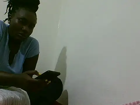 HottieV online show from June 4, 2026, 5:28 pm
