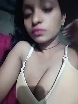 kajal jain00 online show from June 15, 2026, 9:03 pm