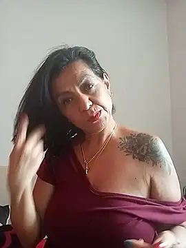 Snapshot of awezomepenelope chatting on July 3, 2026, 5:41 pm awezomepenelope online show from July 3, 2026, 5:41 pm