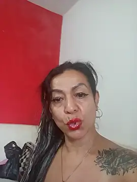 Snapshot of awezomepenelope chatting on June 27, 2026, 11:05 am awezomepenelope online show from June 27, 2026, 11:05 am