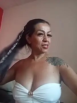 Snapshot of awezomepenelope chatting on June 11, 2026, 1:19 pm awezomepenelope online show from June 11, 2026, 1:19 pm