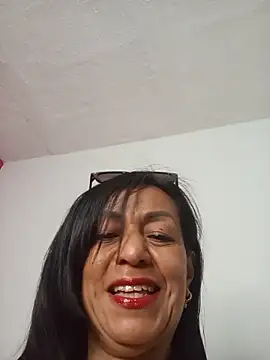 Snapshot of awezomepenelope chatting on July 2, 2026, 12:00 am awezomepenelope online show from July 2, 2026, 12:00 am