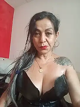 Snapshot of awezomepenelope chatting on June 12, 2026, 9:01 pm awezomepenelope online show from June 12, 2026, 9:01 pm